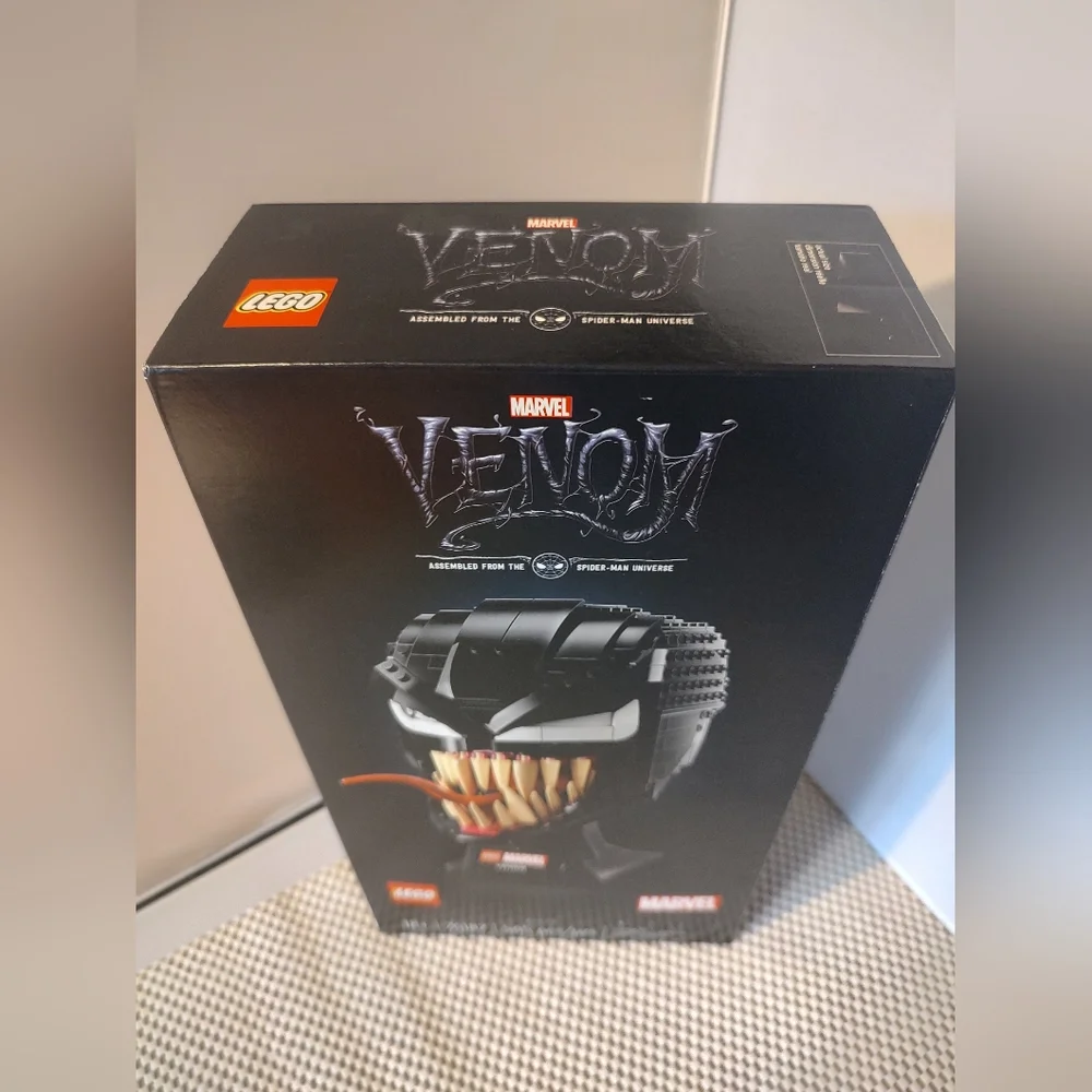 Lego 76187 Marvel Venom NWT Building Toy Set Spider-Man Universe